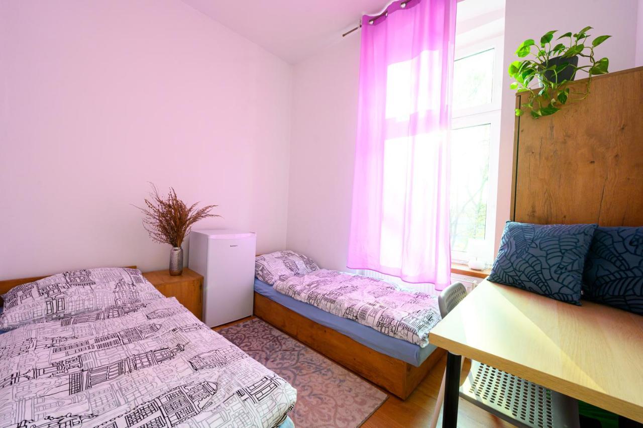 Mru Rooms Racibórz Exteriör bild